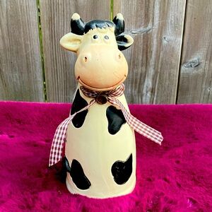 Vintage Cow Decor